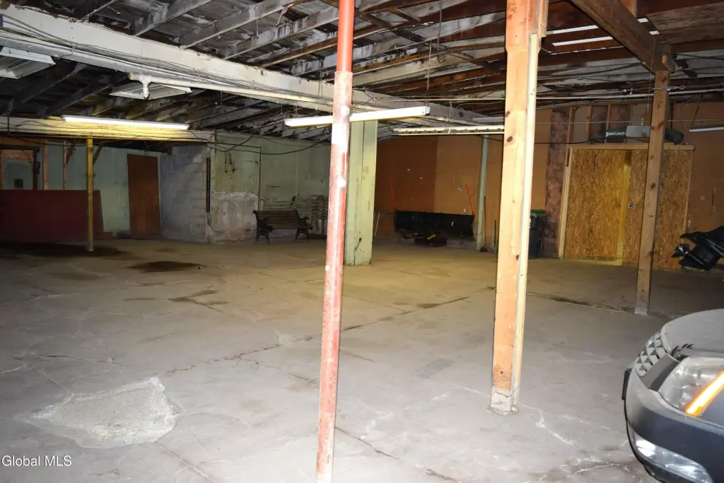 Picture 10