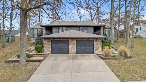 Bentonville Duplex: Investment Opportunity