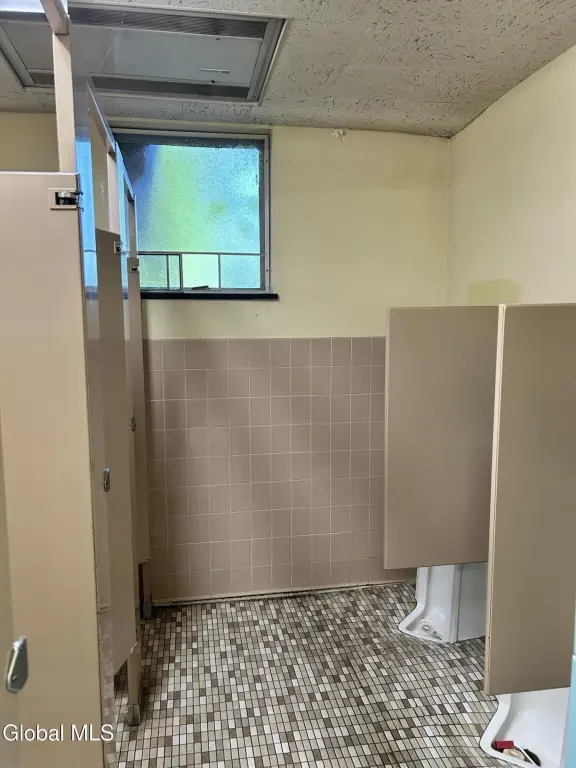 Picture 36
