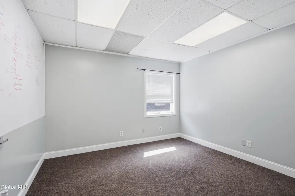 Picture 18