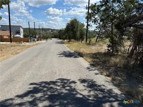 Canyon Lake Land with Views