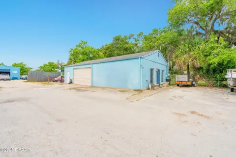 Equipped Auto Repair Shop