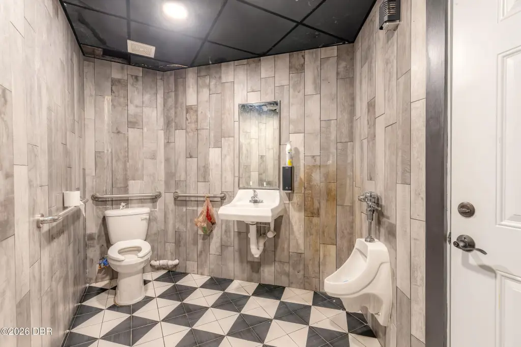 Picture 12