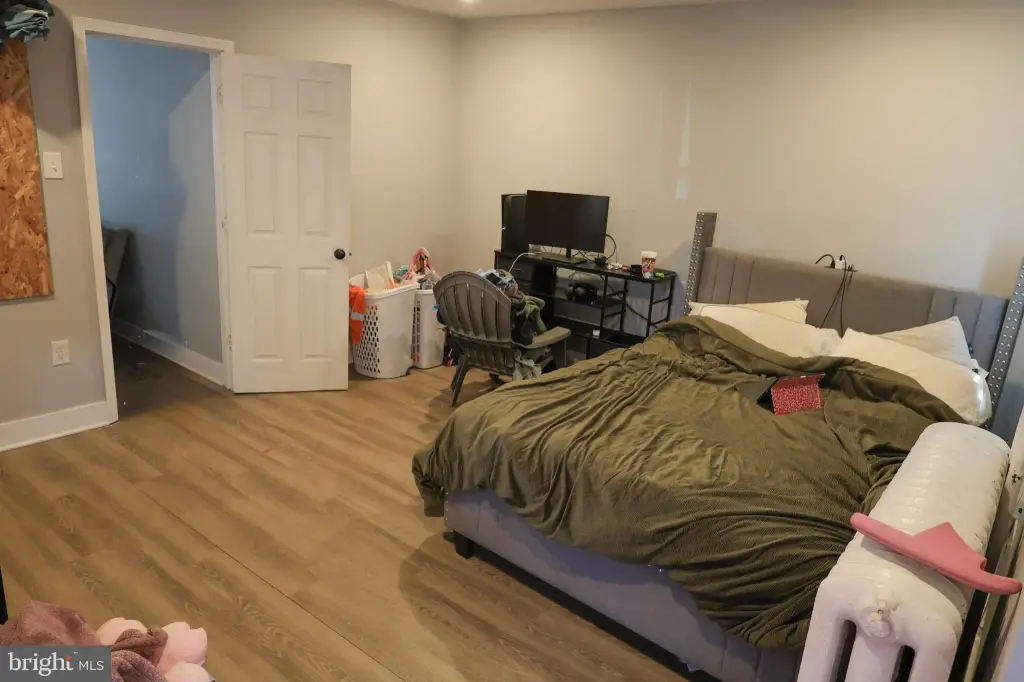 Picture 23