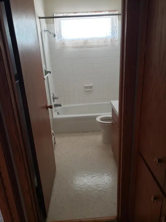 Picture 4