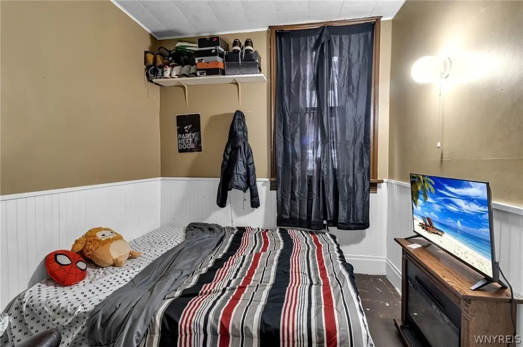 Picture 11