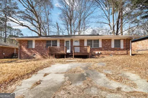 Solid Brick Duplex Investment Opportunity