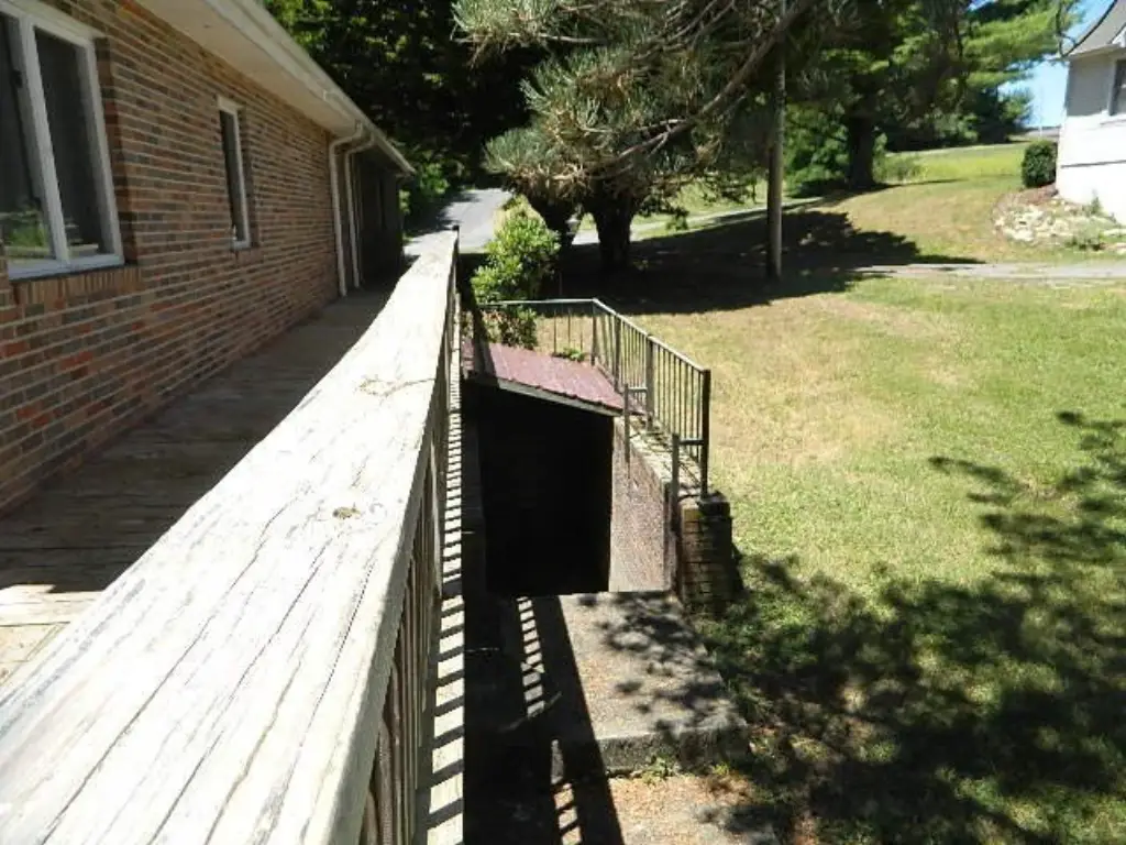 Picture 17