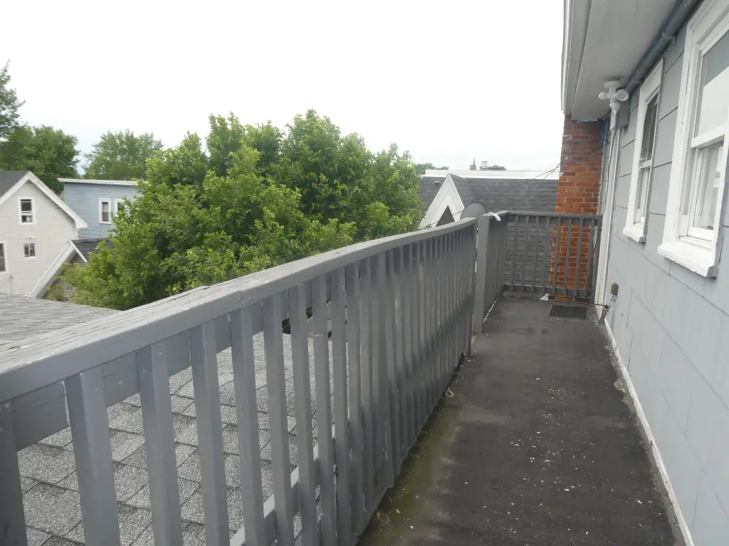Picture 9