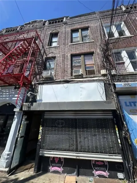 Brooklyn Mixed-Use Building For Sale