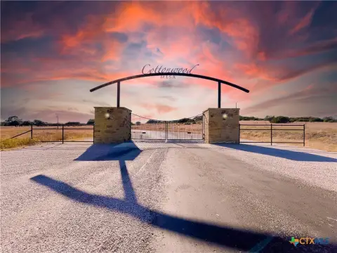 Kempner, TX 5.01-Acre Land