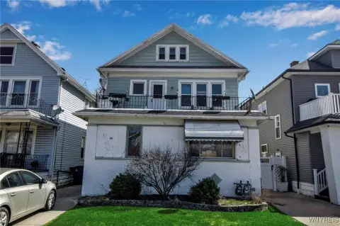 North Buffalo Charm: 3/3 Double