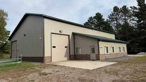 Flex Building with Storage Shop