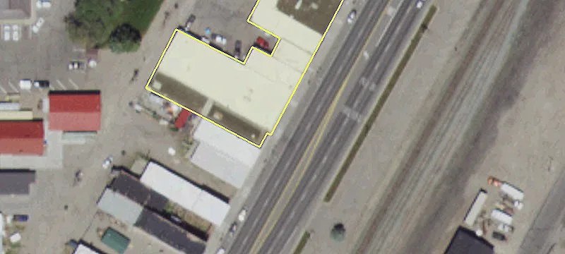 Shelley Retail/Office Space For Sale