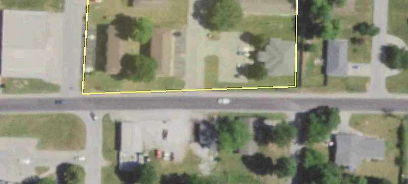 Commercial Property on 3.01 Acres