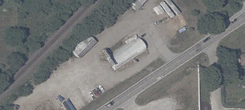 Garage on Large Lot