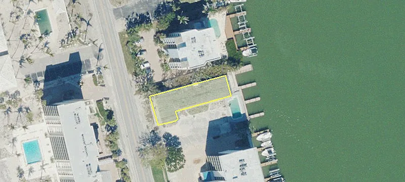 Waterfront Land on Gulf Shore