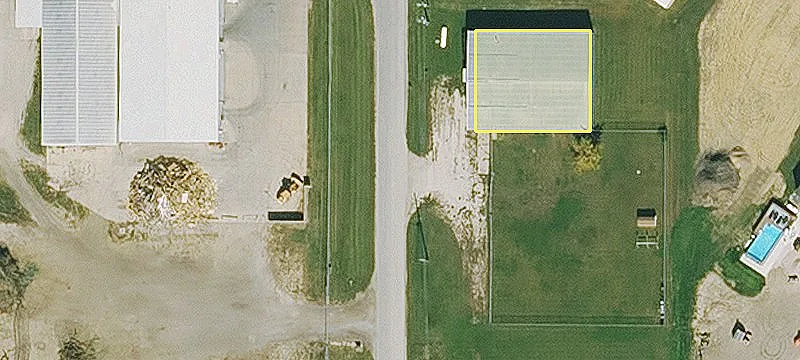 Commercial Warehouse with Fenced Yard