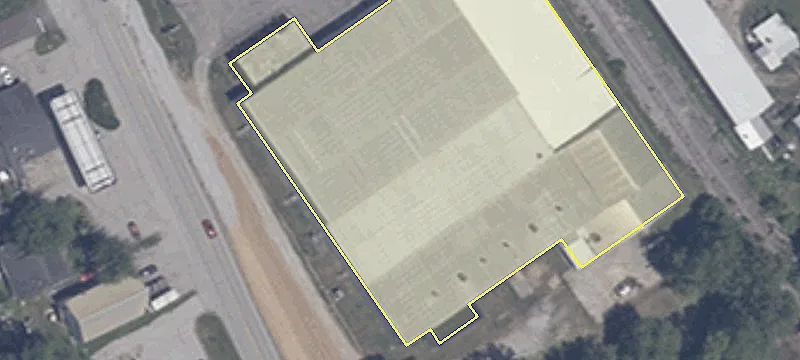 Commercial Property at High-Traffic Intersection