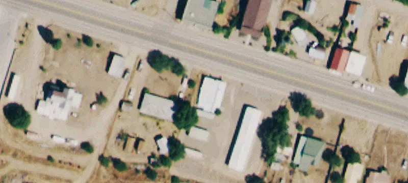 Mixed-Use Property with Scenic Exposure