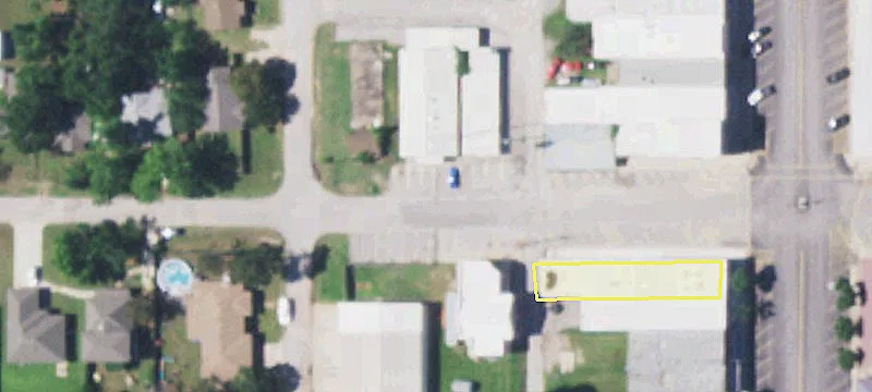 Stylish Commercial Property with Parking