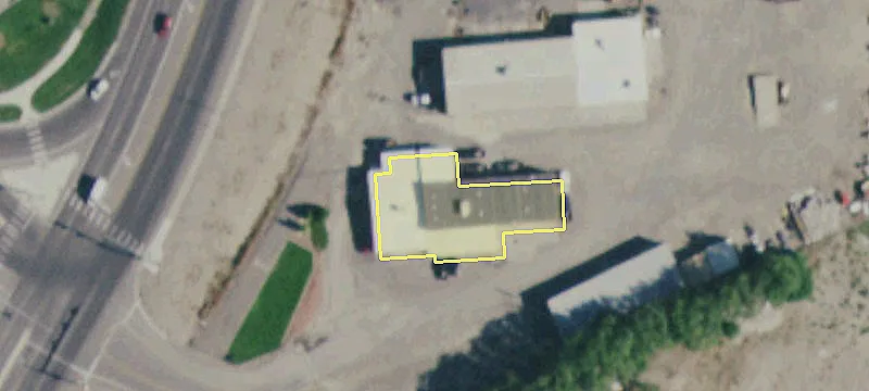 Versatile Commercial Property on Nine Acres