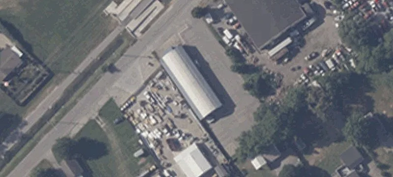 Versatile Commercial Building with Theater