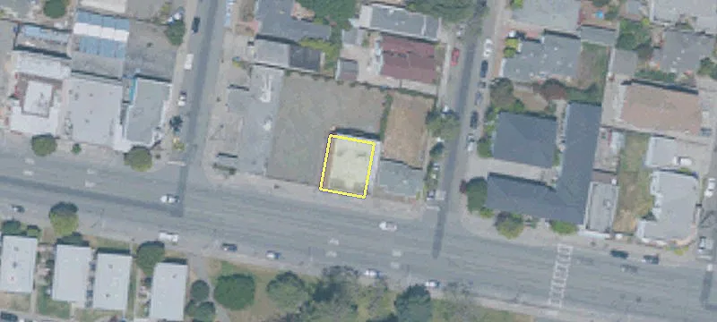 Mixed-Use Property in Richmond, CA