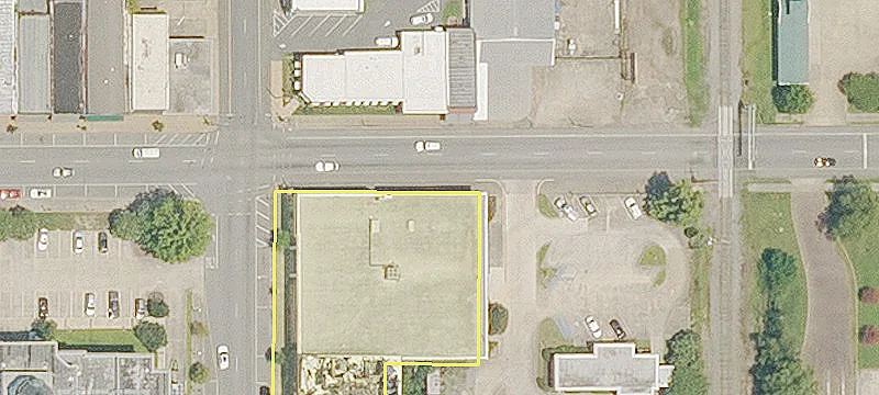 High-Traffic Corner Lot Opportunity