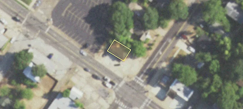 Versatile Commercial Building in Gladewater