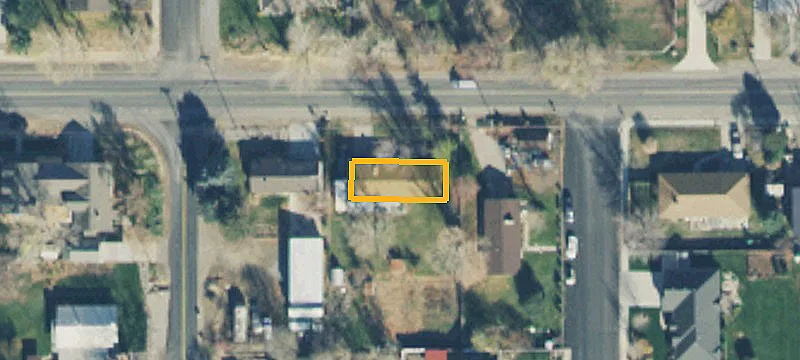 Mapleton Mixed-Use Zoned Land