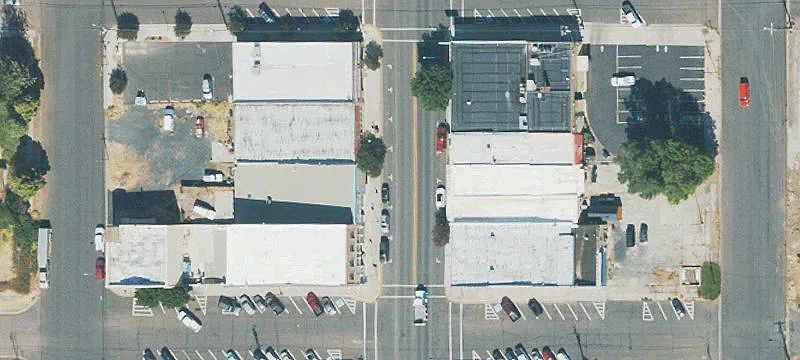 Downtown Burns Commercial Building For Sale
