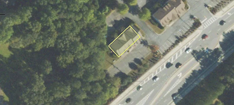 Spacious Mixed-Use Property Available