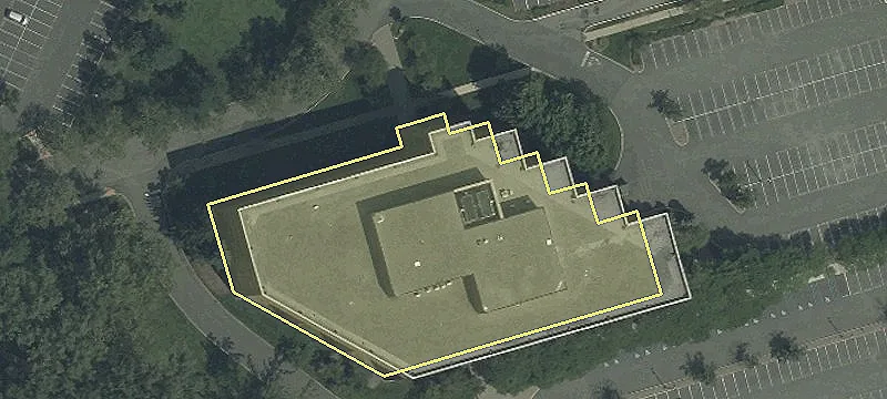 3 University Plaza Dr
