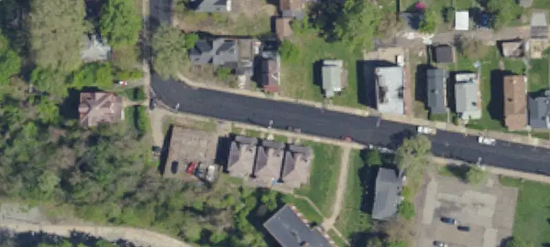 4304 Walnut/Versailles Professional Plz