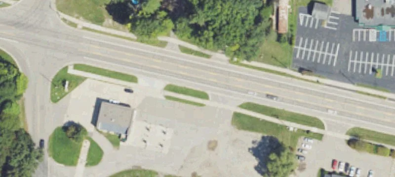 725 Grand River Ave
