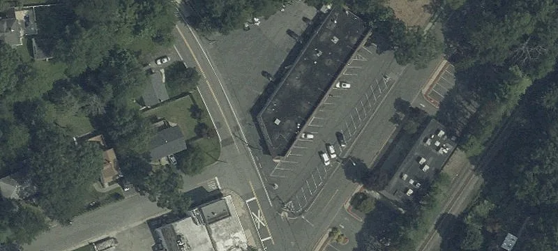 5 Broad St