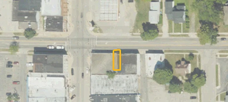 21 Acres