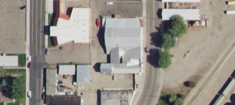 215 Main St