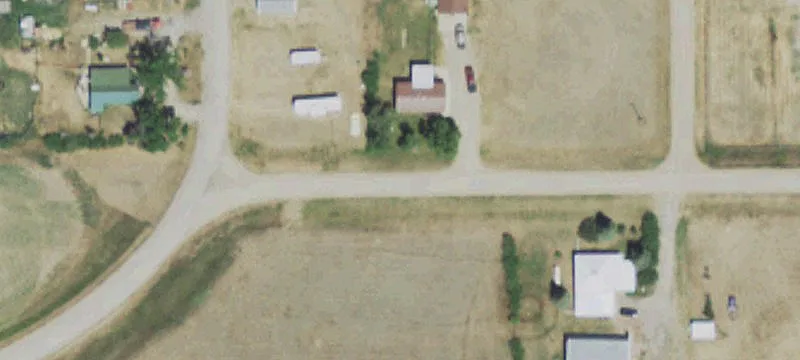 Lot7-10 3 Ave