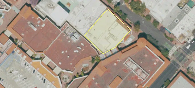 351 Paseo Nuevo