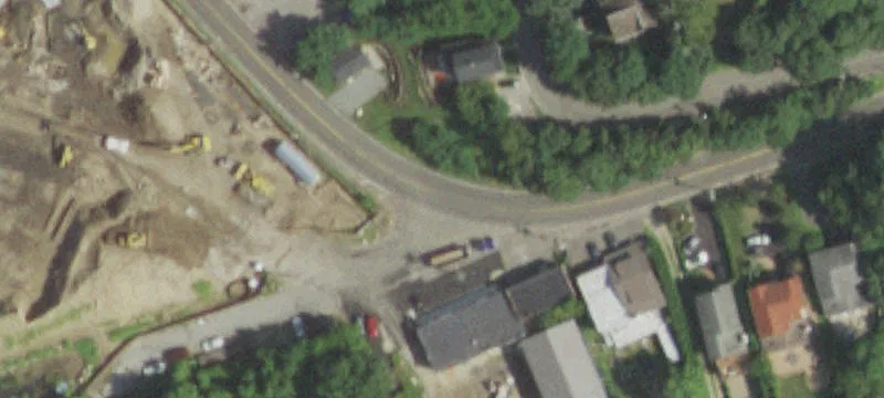 100 Shore Rd
