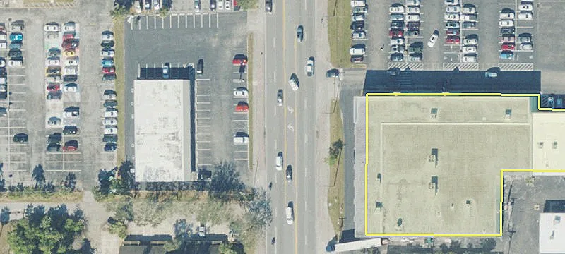 141 Courtenay Pkwy