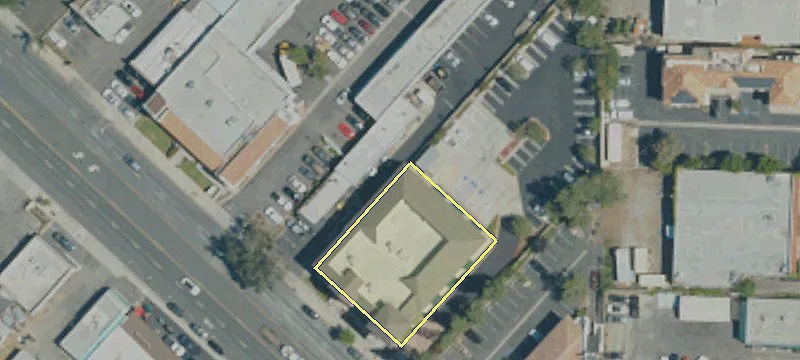 3255 Thousand Oaks Blvd