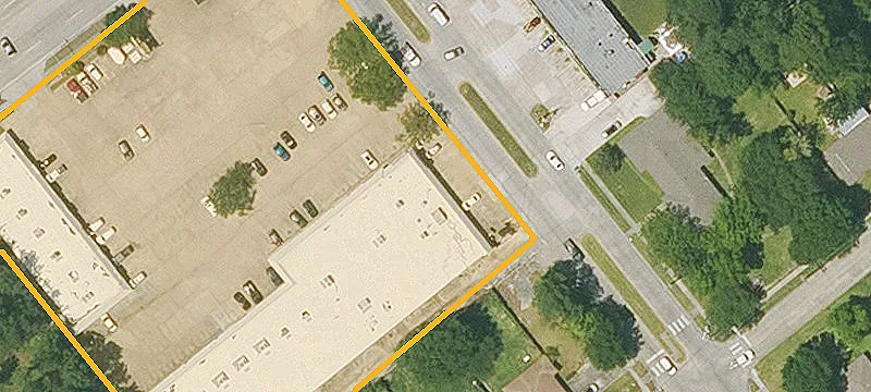 600 Robert Blvd