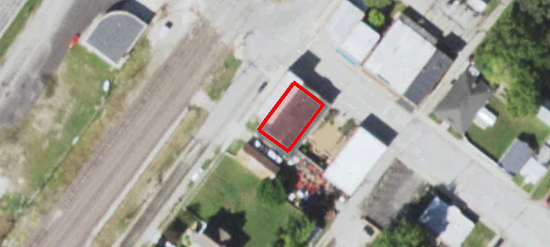 104 Governor Oglesby St
