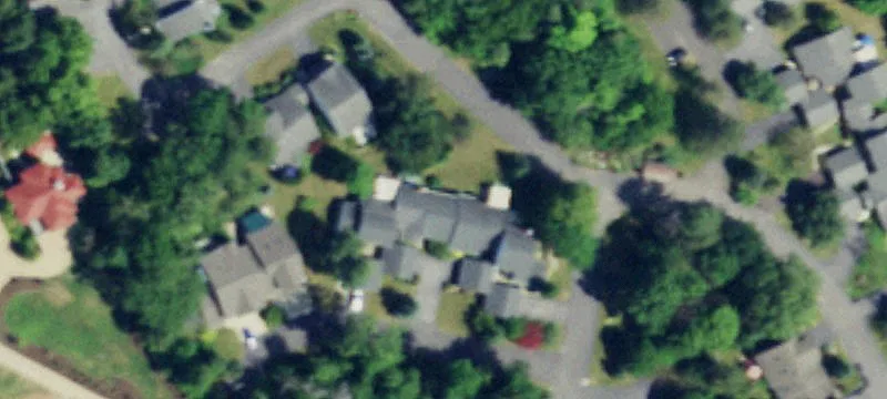 1618 Old Mnr Ln