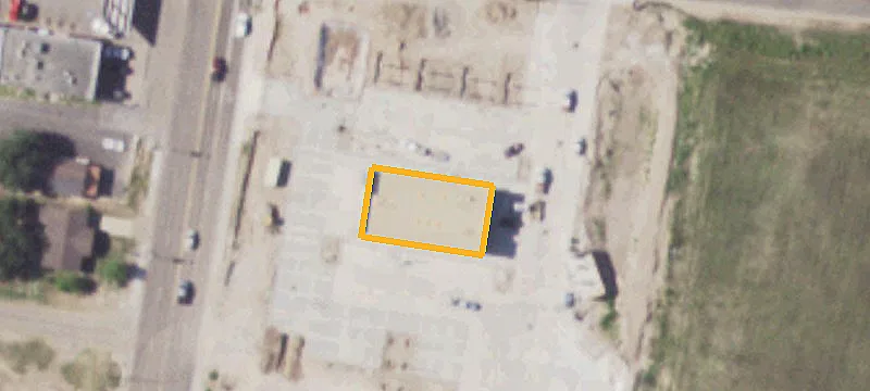 447 Frontage Rd