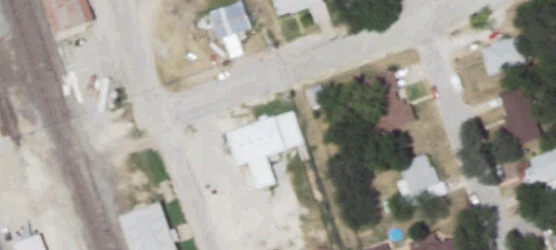 1110 Front St