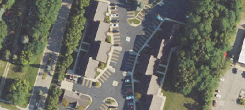10407 Grand River Ave